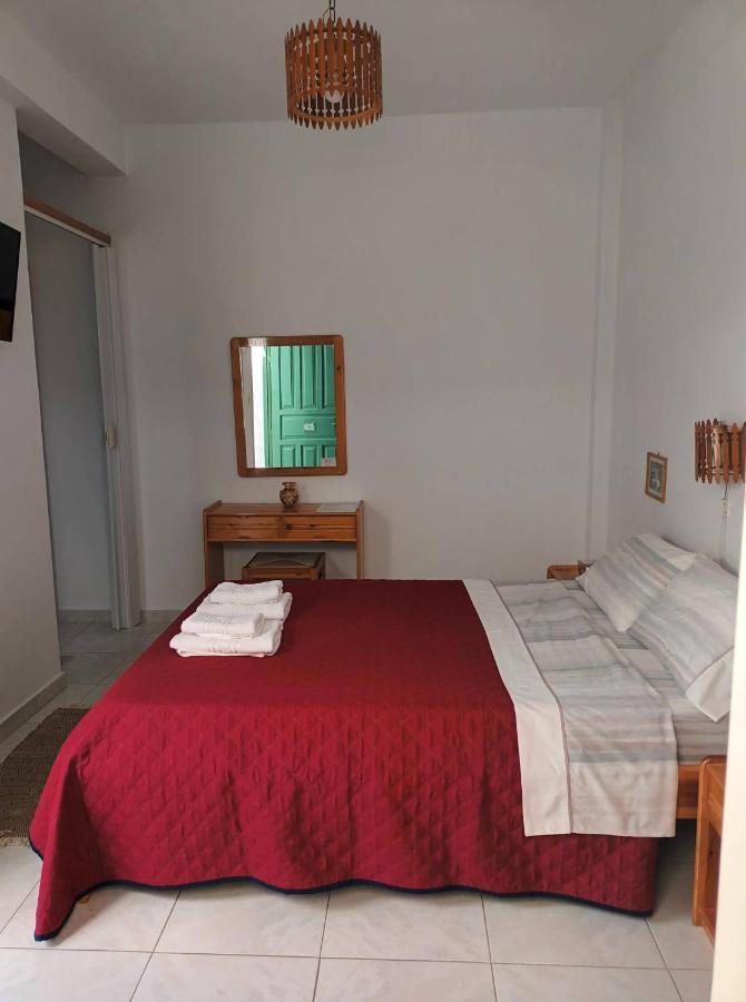 Dioni Lux Inn 2 Pachaina ภายนอก รูปภาพ