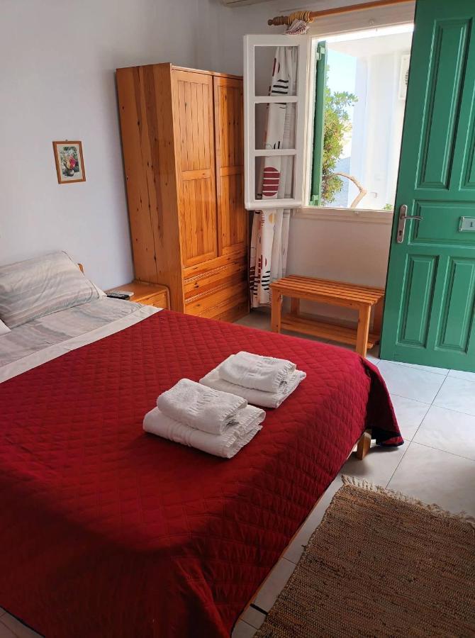 Dioni Lux Inn 2 Pachaina ภายนอก รูปภาพ