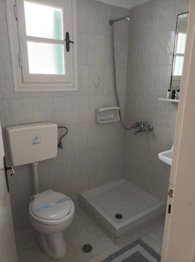Dioni Lux Inn 2 Pachaina ภายนอก รูปภาพ